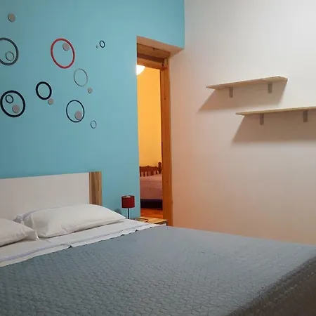 Apartmaji In Vinogradnistvo Klobas Apartman *